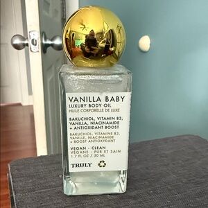 New TRULY Vanilla Baby Luxury Body Oil with Gold Cap